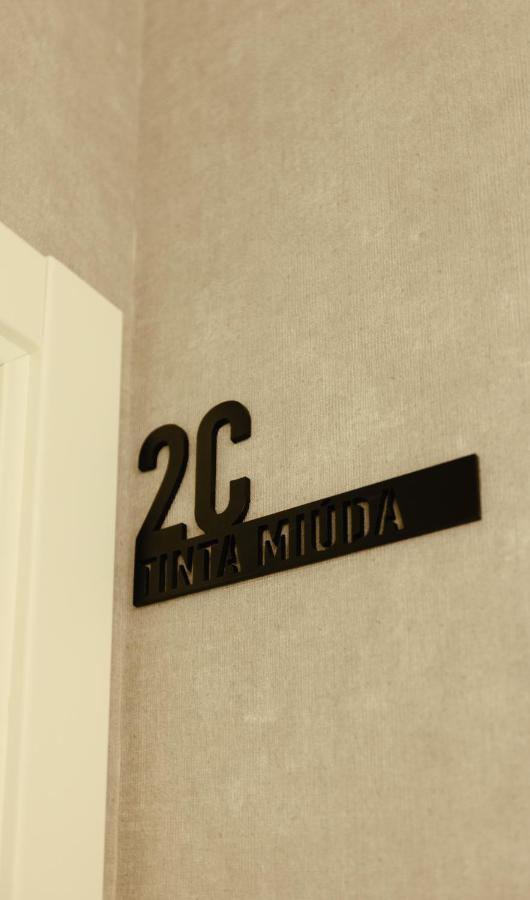 Trindade 19 Apartments - 2C Tinta Miuda Lisbon Bagian luar foto